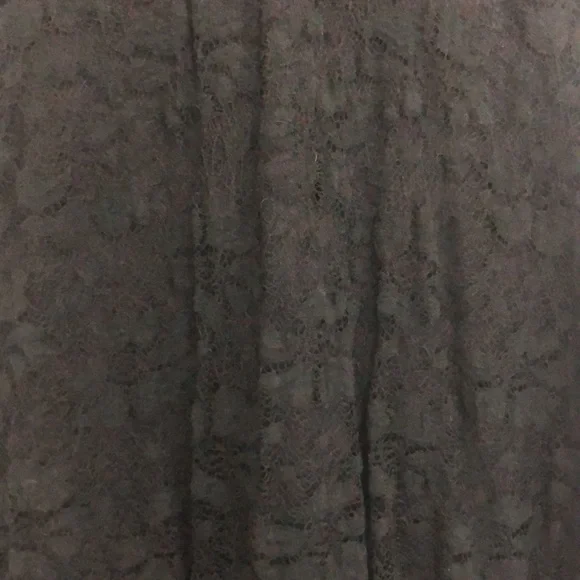 NEVER WORN Black lace dress - Picture 3 of 5